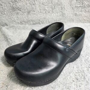 Dansko XP 2.0 Clogs Black Leather Professional Work Shoes Womens EU 37 US 6-6.5